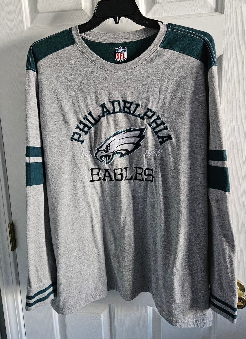 Men's Philadelphia Eagles Long SLeeve Crew Neck Tshirt NFL Football Size 4XL